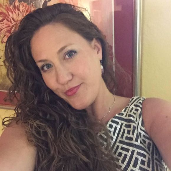 Meet your Posher, Regina - Picture 1 of 1